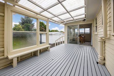 Photo of property in 5 Evans Place, Papakura, 2110
