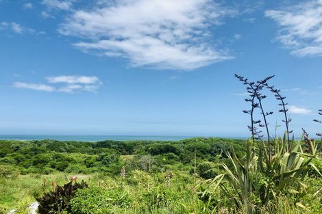 Photo of property in 81 Karaka Street, Castlecliff, Whanganui, 4501