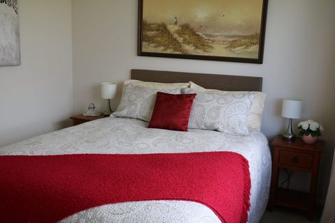 Photo of property in 4 Bonnies Chance, Seaward Bush, Invercargill, 9812