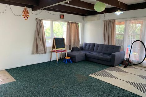 Photo of property in 3/289 Swanson Road, Ranui, Auckland, 0612