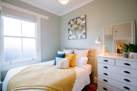 Photo of property in 122 Victoria Street, Cambridge, 3434