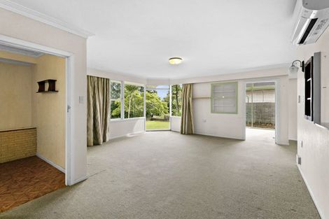 Photo of property in 6 Magnolia Drive, Westown, New Plymouth, 4310