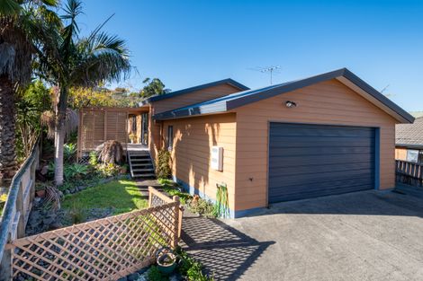 Photo of property in 155 Brian Crescent, Stanmore Bay, Whangaparaoa, 0932