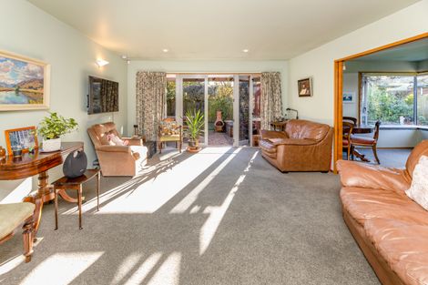 Photo of property in 104 Hamilton Avenue, Ilam, Christchurch, 8041