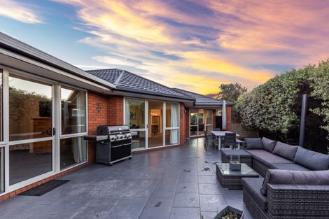 Photo of property in 20b Applewood Place, Casebrook, Christchurch, 8051