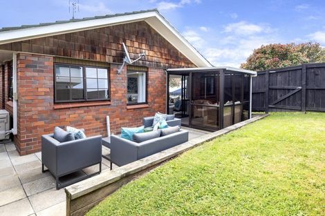 Photo of property in 1/50 Wellington Street, Howick, Auckland, 2014