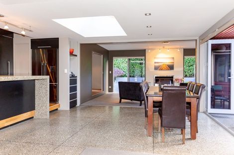 Photo of property in 19 Oakland Avenue, Saint Johns Hill, Whanganui, 4500