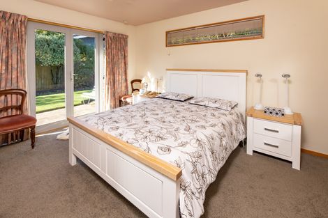 Photo of property in 104 Hamilton Avenue, Ilam, Christchurch, 8041