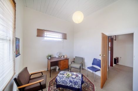 Photo of property in 85 Wellesley Road, Napier South, Napier, 4110