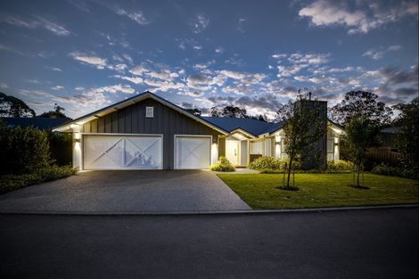 Photo of property in 22 Taruna Place, Havelock North, 4130
