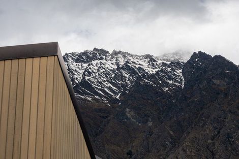 Photo of property in 93 Muster Road, Jacks Point, 9371