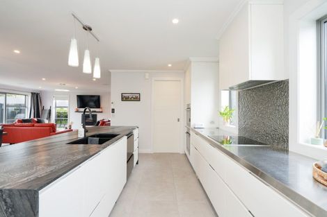 Photo of property in 50 Northside Drive, Waikiwi, Invercargill, 9810