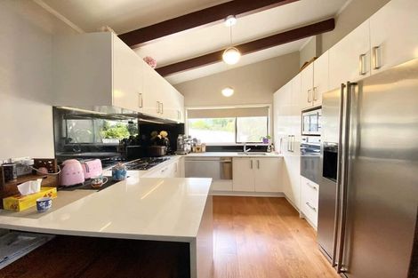 Photo of property in 14 Scotstoun Place, Glen Eden, Auckland, 0602