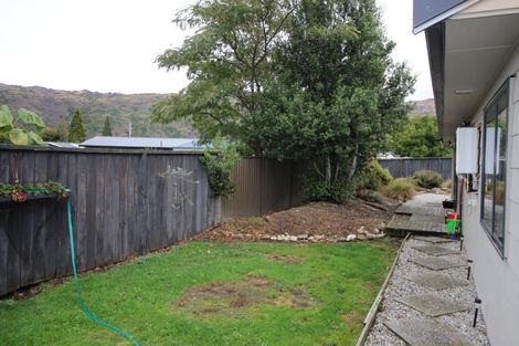 Photo of property in 35 Shields Street, Clyde, 9330