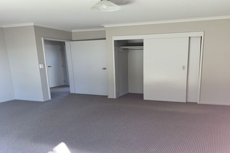 Photo of property in 28 Moa Street, Waikiwi, Invercargill, 9810