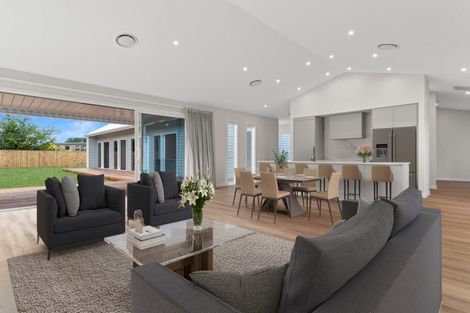 Photo of property in 38 Orchard Road, Greytown, 5712