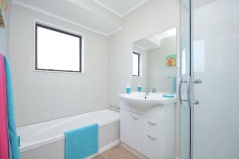 Photo of property in 163 Finlayson Avenue, Clendon Park, Auckland, 2103