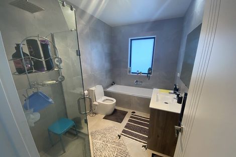 Photo of property in 12 Lusitano Drive, Karaka, Papakura, 2113