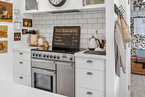 Photo of property in 25 Hall Street, Cambridge, 3434