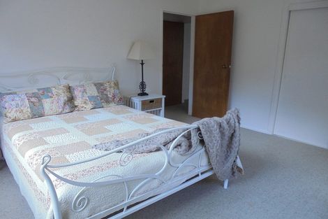 Photo of property in 3a Kingsley Street, Stokes Valley, Lower Hutt, 5019