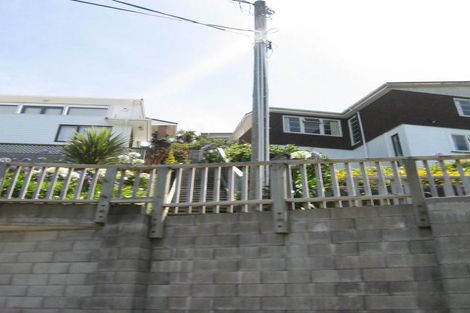 Photo of property in 8 Alexandra Road, Roseneath, Wellington, 6021