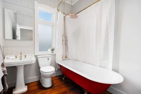 Photo of property in 12 William Street, Kensington, Whangarei, 0112