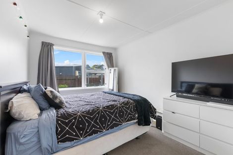 Photo of property in 103 Main North Road, Woodend, 7610