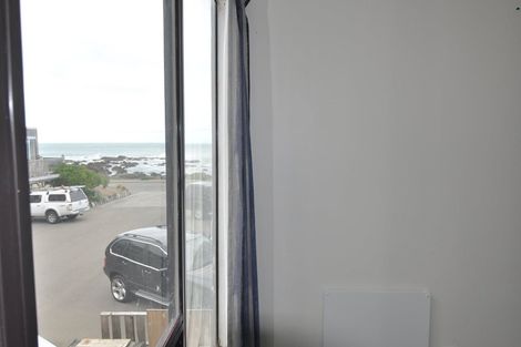 Photo of property in 8/408 The Esplanade, Island Bay, Wellington, 6023