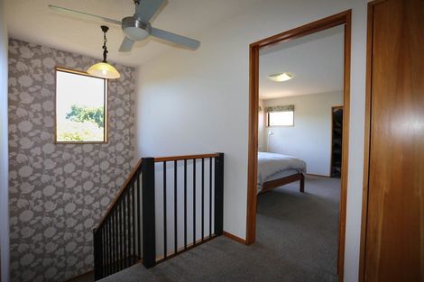 Photo of property in 8a Konini Street, Riccarton, Christchurch, 8041