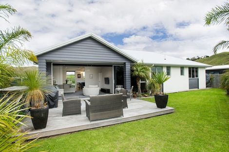 Photo of property in 8 Hamilton Drive, Wainui, Gisborne, 4010