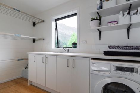 Photo of property in 53 Mathias Terrace, Arthurs Point, Queenstown, 9371