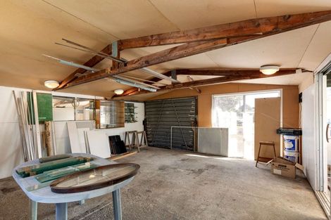 Photo of property in 38 Manuka Street, Castlecliff, Whanganui, 4501