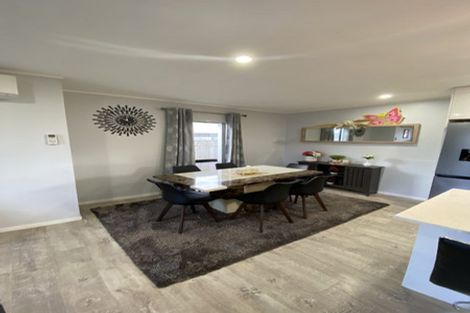 Photo of property in 13a Clarice Place, Takanini, 2112