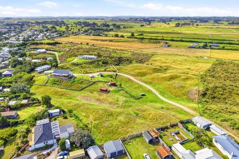 Photo of property in 55a Rangiora Street, Castlecliff, Whanganui, 4501