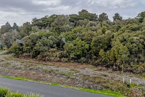 Photo of property in 37 Takutai Terrace, Ruatapu, 7883