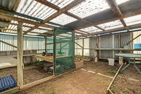 Photo of property in 242 Baylys Coast Road, Dargaville, 0377