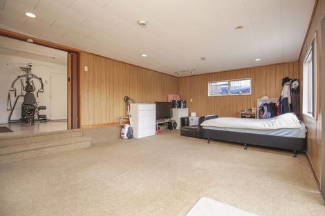 Photo of property in 34 Arlette Place, Massey, Auckland, 0614