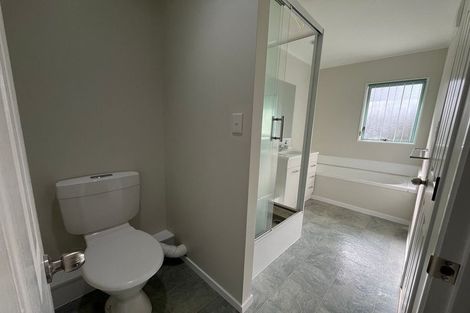 Photo of property in 2/7 Marbeth Court, Botany Downs, Auckland, 2010