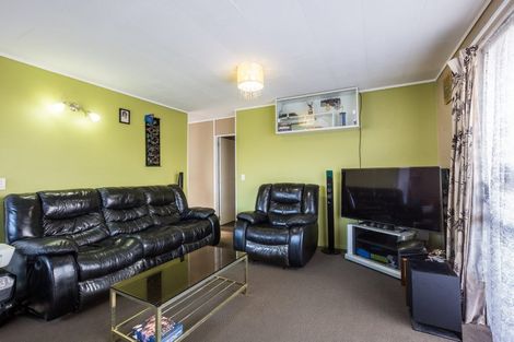 Photo of property in 30 Owhiti Street, Titahi Bay, Porirua, 5022