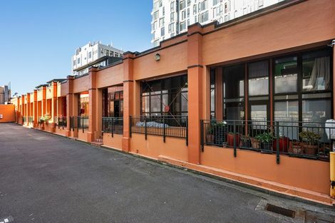 Photo of property in Courtenay Mews Apartments, 6/14 Alpha Street, Te Aro, Wellington, 6011