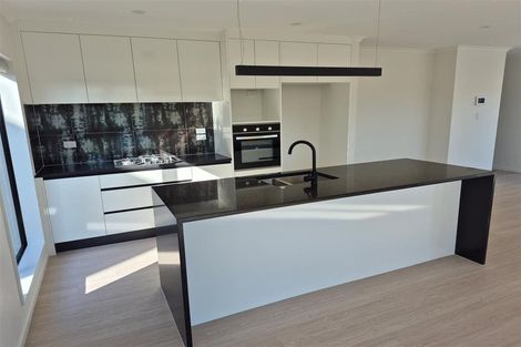 Photo of property in 21 Waikaha Street, Pokeno, 2472