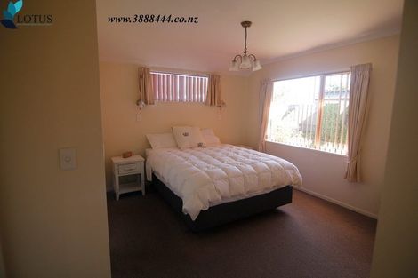 Photo of property in 3 Emlyn Place, Avondale, Christchurch, 8061