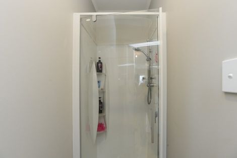 Photo of property in 4 Elizabeth Place, Clive, 4102