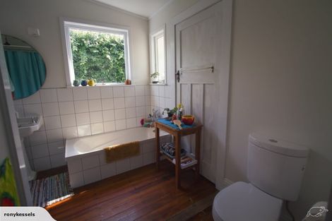 Photo of property in 9 Kinross White Street, Napier South, Napier, 4110