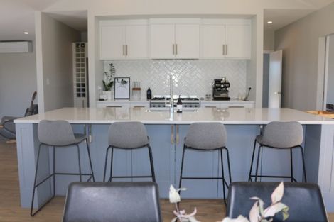 Photo of property in 83 View Road, Halcombe, Feilding, 4779