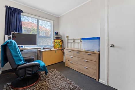 Photo of property in 1/4046 Great North Road, Glen Eden, Auckland, 0602