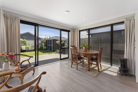 Photo of property in 58 Parnell Heights Drive, Kelvin Grove, Palmerston North, 4414