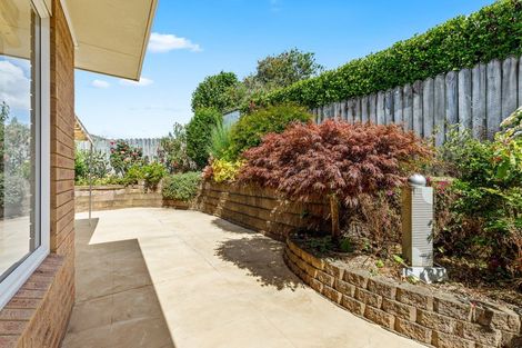 Photo of property in 55 Kath Hopper Drive, Orewa, 0931