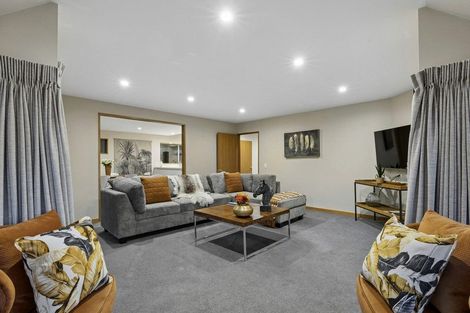 Photo of property in 17 Shandon Road, Vauxhall, Dunedin, 9013