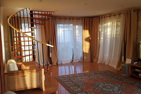 Photo of property in 7 Craigieburn Lane, Mount Pleasant, Christchurch, 8081